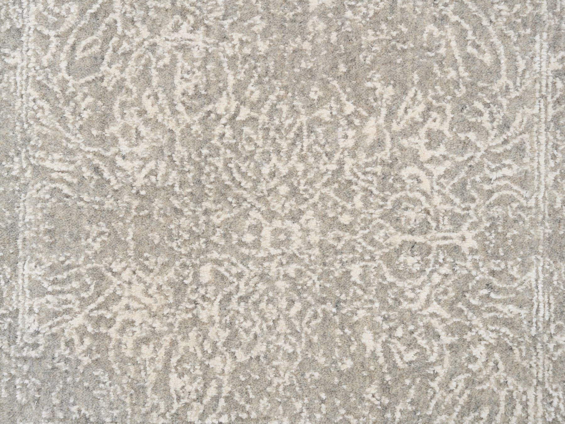 Modern / Contemporary hand-knotted wool/art silk runner in Beige, 2'7" x 12' — SKU O063278 (view 5)