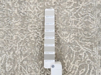 Modern / Contemporary hand-knotted wool/art silk runner in Beige, 2'5" x 7'10" — SKU O063282 (view 4)