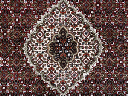 Red 4'1" x 16'0" Traditional Hand knotted Wool Rug - Sku: O063290