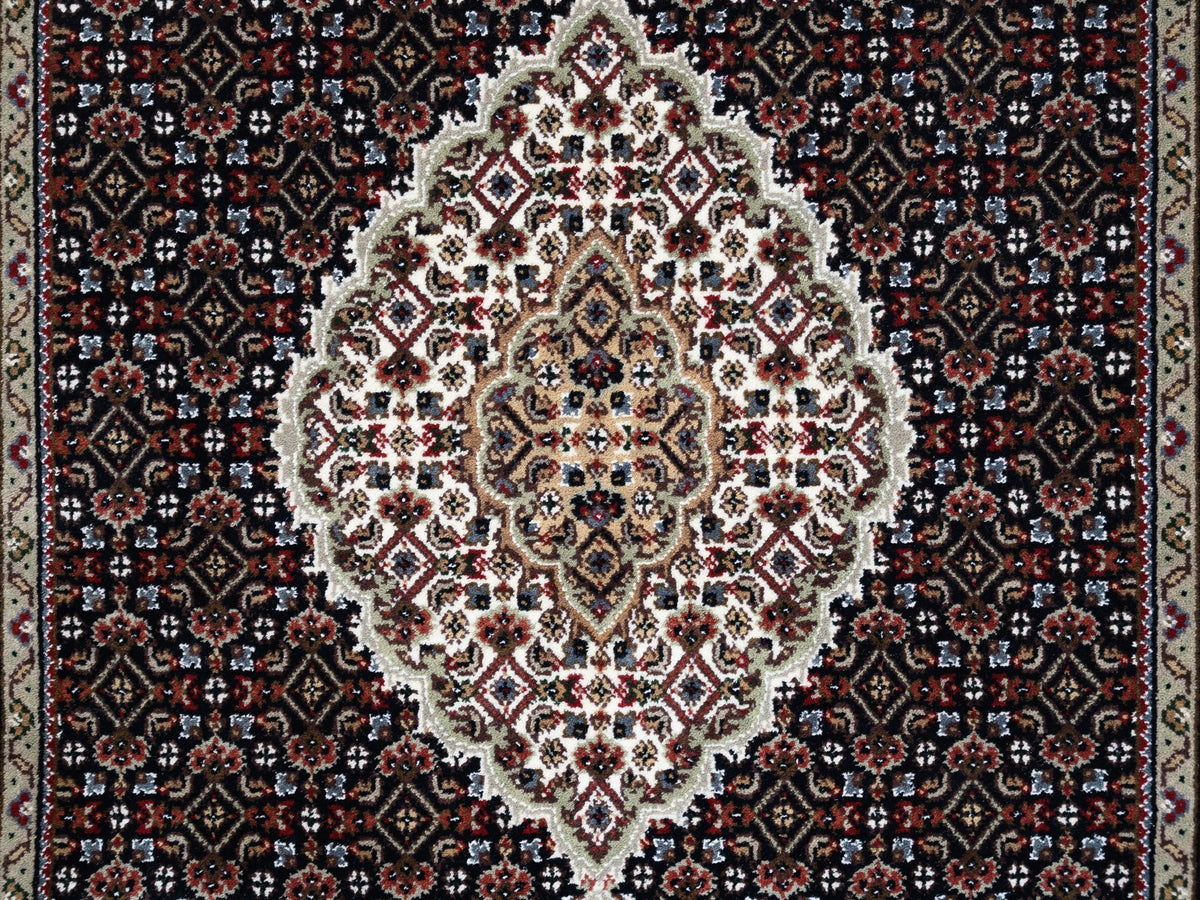 Tabriz Fine Oriental hand-knotted wool runner in Black, 3'9" x 12' — SKU O063335 (view 5)