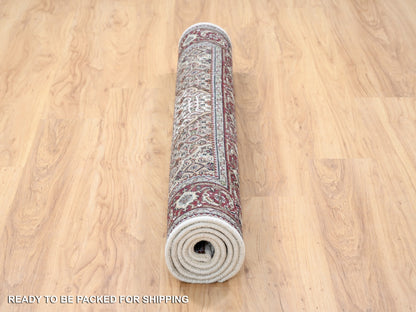 Ivory 4'1" x 6'2" Fine Oriental Hand knotted Wool/Silk Rug - Sku: O063344