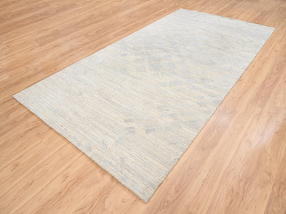 Grey 6'1" x 11'10" Modern / Contemporary Hand knotted Wool Rug - Sku: O063371