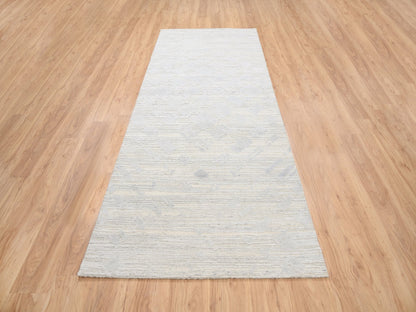 Grey 4'1" x 10'1" Modern / Contemporary Hand knotted Wool Rug - Sku: O063377