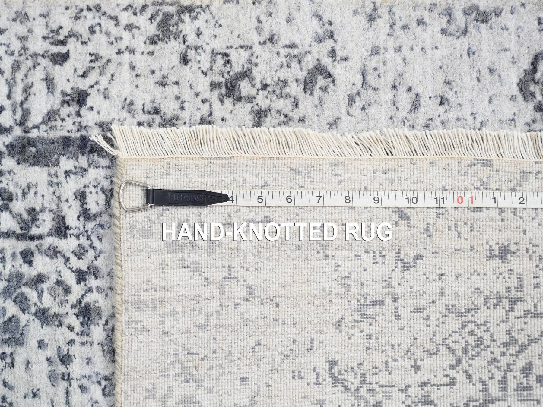 Transitional hand-knotted wool/silk runner in Gray, 2'6" x 5'10" — SKU O063475 (view 8)