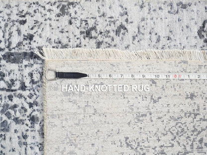 Transitional hand-knotted wool/silk runner in Gray, 2'6" x 5'10" — SKU O063475 (view 8)