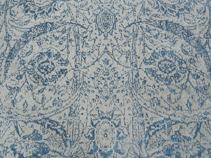 Transitional hand-knotted wool/silk rug in Blue, 10' x 14' — SKU O063508 (view 8)