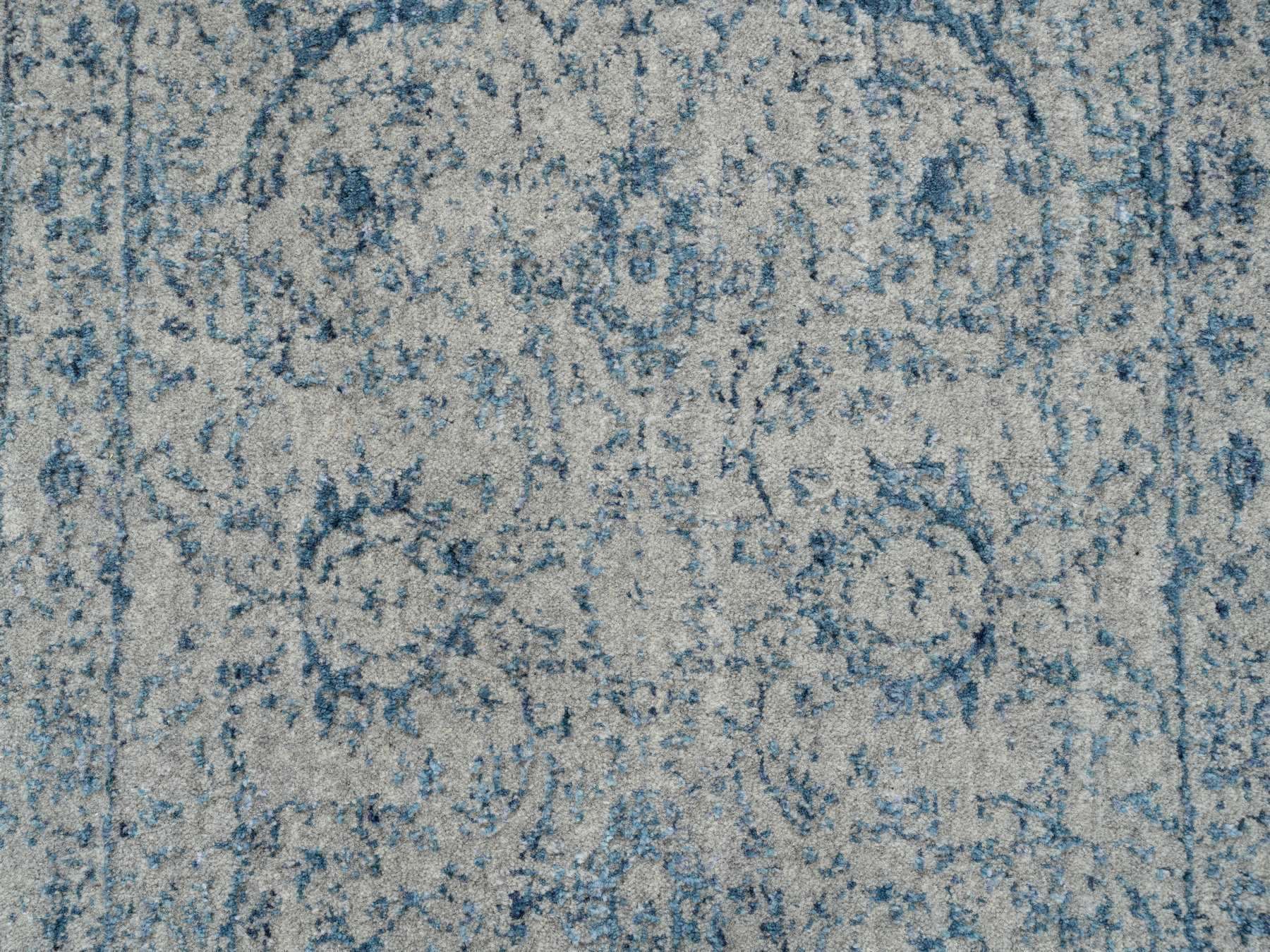 Transitional hand-knotted wool/silk runner in Blue, 2'6" x 8'1" — SKU O063514 (view 5)