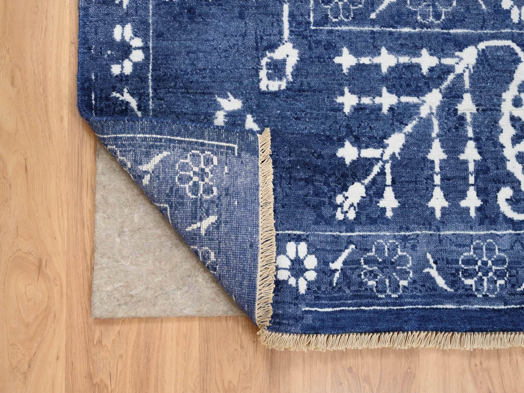 Tabriz Transitional hand-knotted wool/silk rug in Blue, 6' x 8'10" — SKU O063603 (view 4)