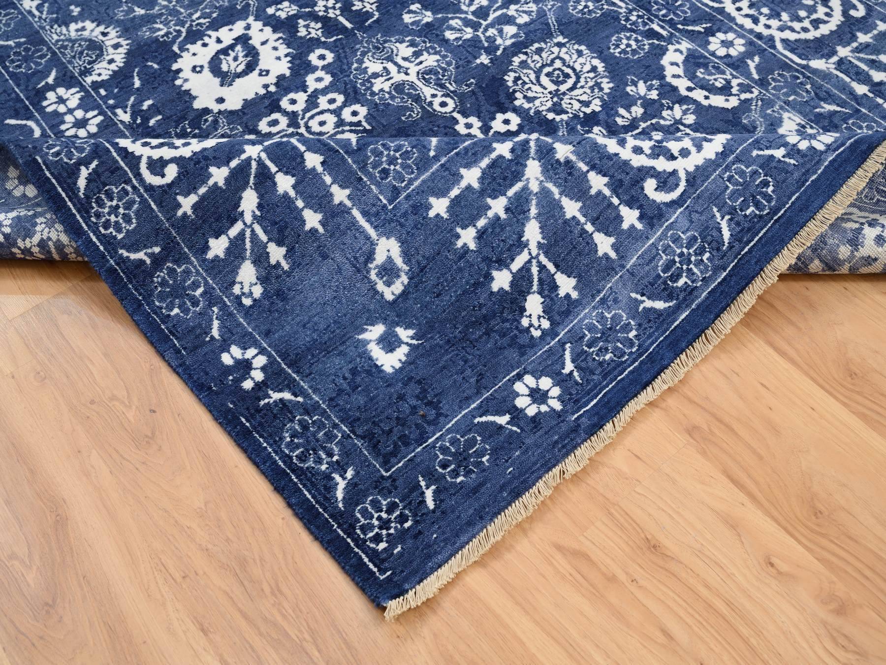 Tabriz Transitional hand-knotted wool/silk rug in Blue, 6' x 8'10" — SKU O063603 (view 6)