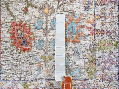 Wool / Silk hand-knotted wool/silk rug in Beige, 2'3" x 3'2" — SKU O063743 (view 4)