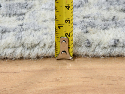 Grey 2'6" x 12'0" Modern / Contemporary Handloom Wool/Silk Rug - Sku: O063755