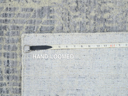 Grey 2'6" x 12'0" Modern / Contemporary Handloom Wool/Silk Rug - Sku: O063755