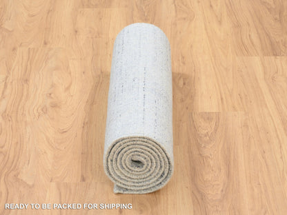 Grey 2'6" x 8'0" Modern / Contemporary Handloom Wool/Silk Rug - Sku: O063761