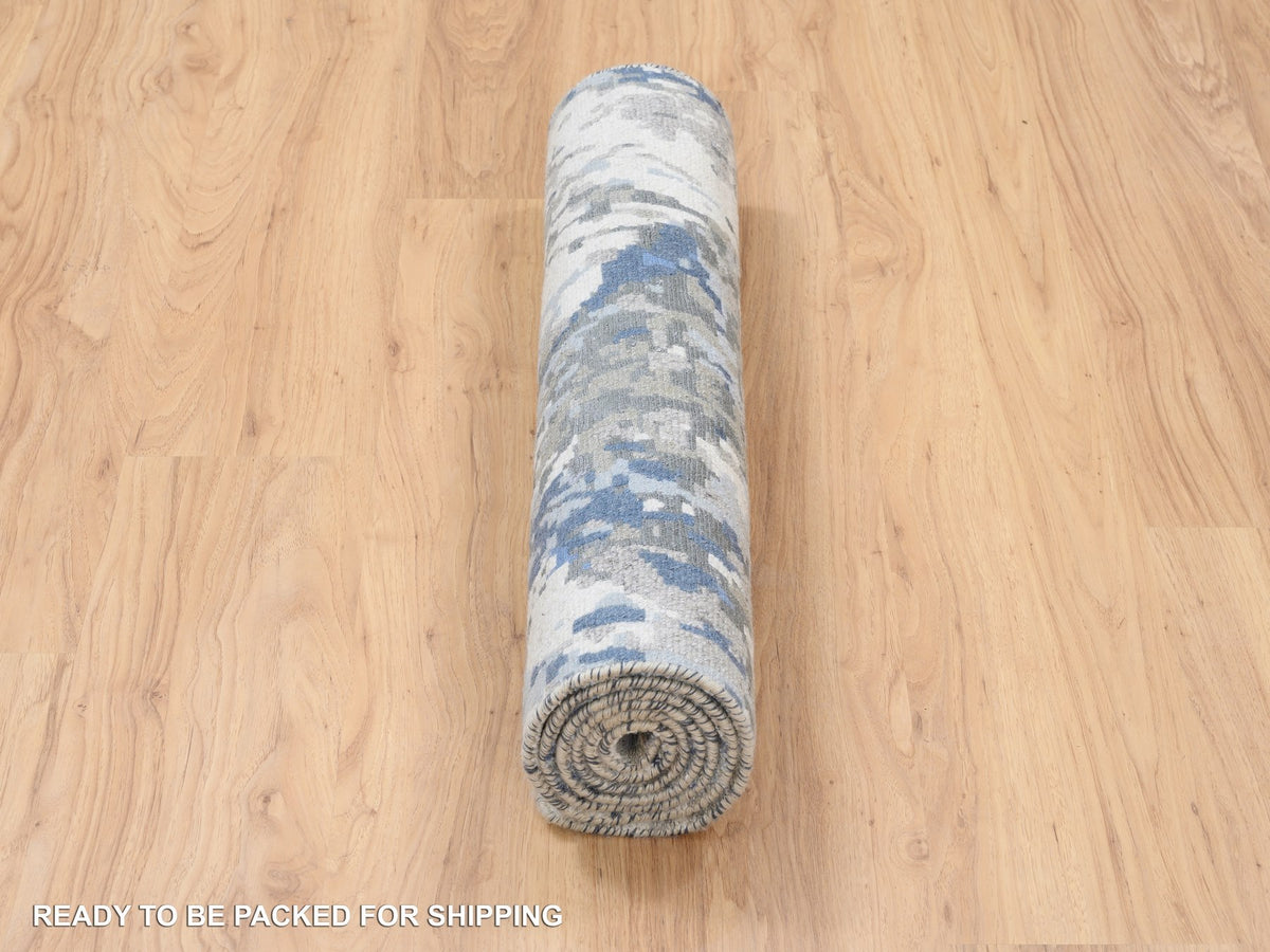 Modern / Contemporary hand-knotted wool/art silk runner in Blue, 2'6" x 6'2" — SKU O063763 (view 6)