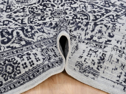 Heriz Heriz hand-knotted wool/silk rug in Black & Ivory, 8' x 10' — SKU O063787 (view 6)