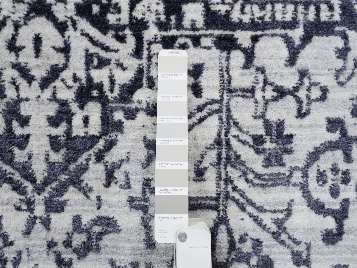 Heriz Heriz hand-knotted wool/silk rug in Black & Ivory, 8' x 10' — SKU O063787 (view 8)