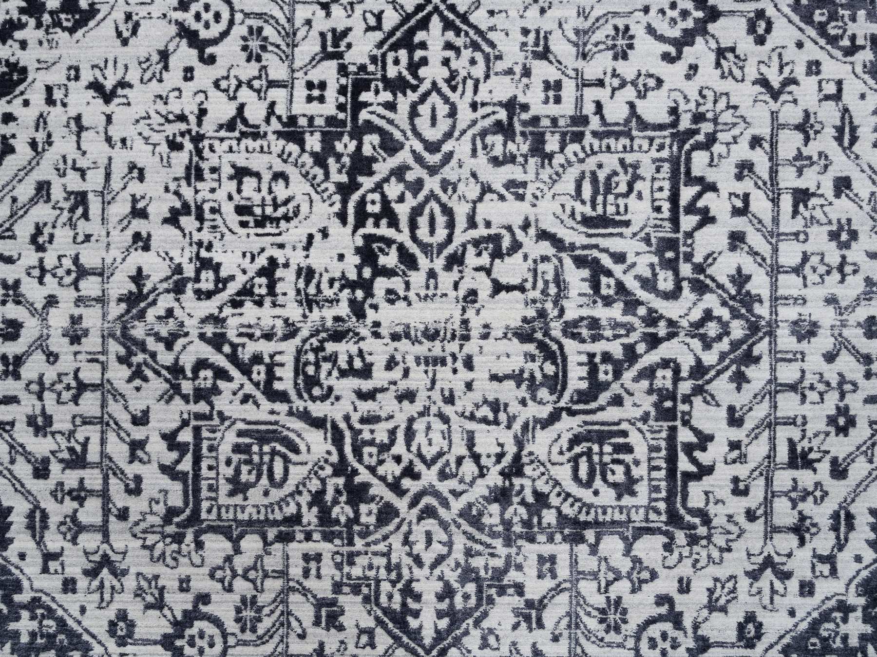 Heriz Heriz hand-knotted wool/silk rug in Black & Ivory, 9' x 11'10" — SKU O063790 (view 8)