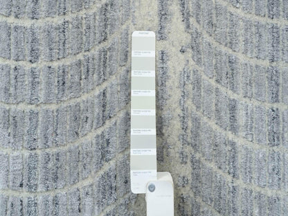 Grey 12'0" x 17'10" Modern / Contemporary Handloom Wool/Silk Rug - Sku: O063806