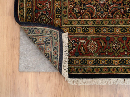 Herati Fine Oriental hand-knotted wool rug in Black & Red, 5'8" x 5'9" — SKU O063843 (view 3)