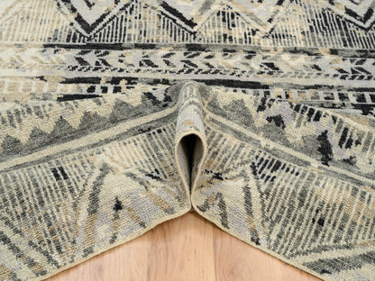 Black 9'1" x 12'0" Modern and Contemporary Hand knotted Wool Rug - Sku: O063875