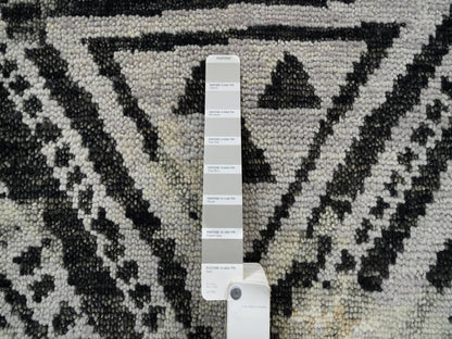 Black 9'1" x 12'0" Modern and Contemporary Hand knotted Wool Rug - Sku: O063875