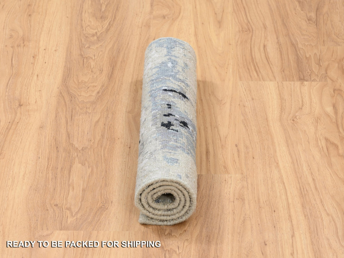 Modern / Contemporary hand-knotted wool/silk rug in Beige, 2' x 2'10" — SKU O063891 (view 6)