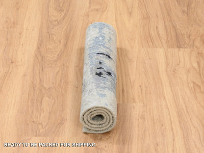 Modern / Contemporary hand-knotted wool/silk rug in Beige, 2' x 2'10" — SKU O063891 (view 6)