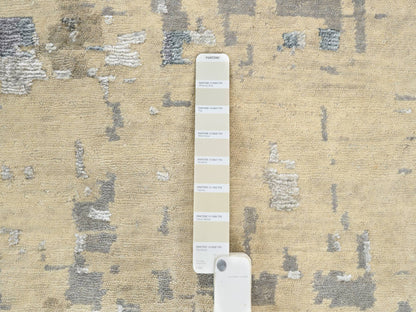 Modern / Contemporary hand-knotted wool/silk rug in Beige, 12' x 17'9" — SKU O063895 (view 7)