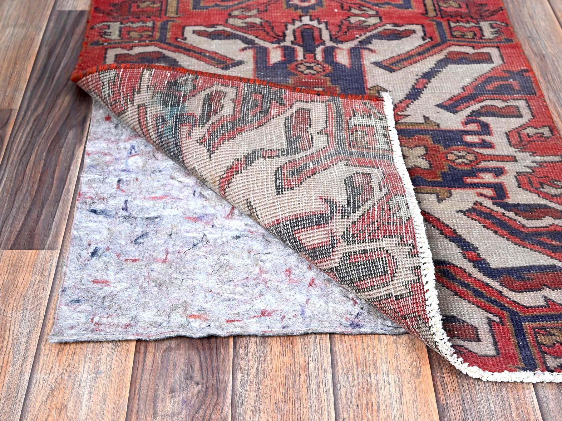 Heriz Vintage hand-knotted wool runner in Red, 2'1" x 5'4" — SKU O0638 (view 3)