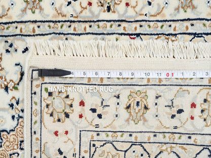Ivory 2'8" x 13'3" Fine Oriental Hand knotted Wool Rug - Sku: O063975