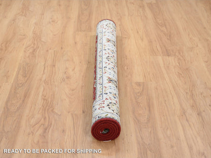 Red 5'0" x 5'1" Fine Oriental Hand knotted Wool Rug - Sku: O064011