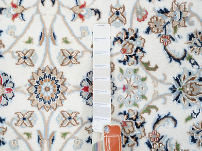 Ivory 4'10" x 6'8" Fine Oriental Hand knotted Wool Rug - Sku: O064030