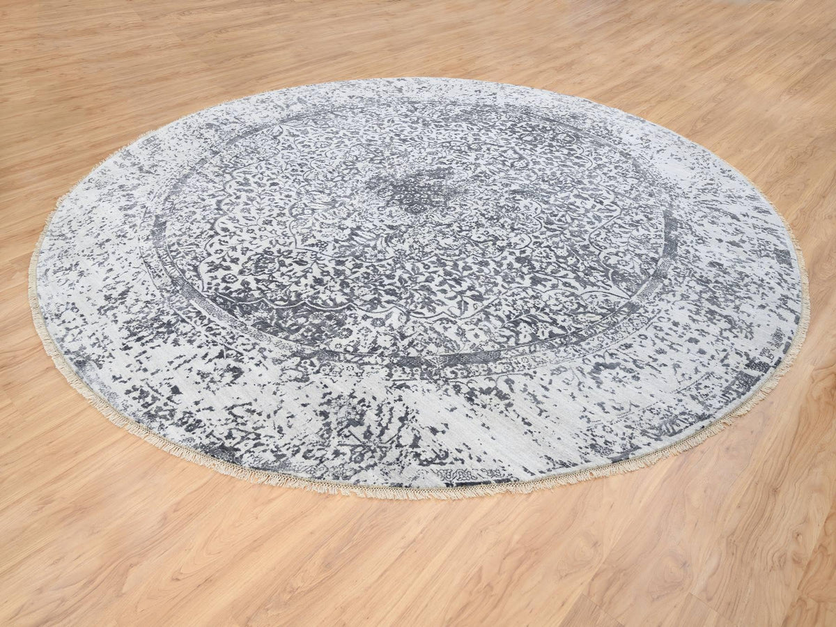 Transitional hand-knotted wool/silk rug in Gray, 11'9" x 11'9" — SKU O064058 (view 4)
