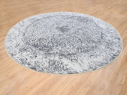 Transitional hand-knotted wool/silk rug in Gray, 11'9" x 11'9" — SKU O064058 (view 4)