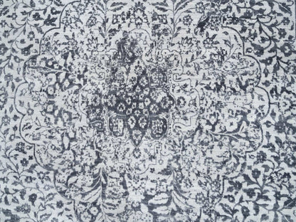 Grey 11'9" x 11'9" Transitional Hand knotted Wool/Silk Rug - Sku: O064058