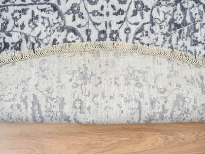 Grey 9'9" x 9'9" Transitional Hand knotted Wool/Silk Rug - Sku: O064059