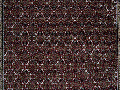 Herati Fine Oriental hand-knotted wool rug in Red & Ivory, 5'9" x 8'9" — SKU O064088 (view 8)