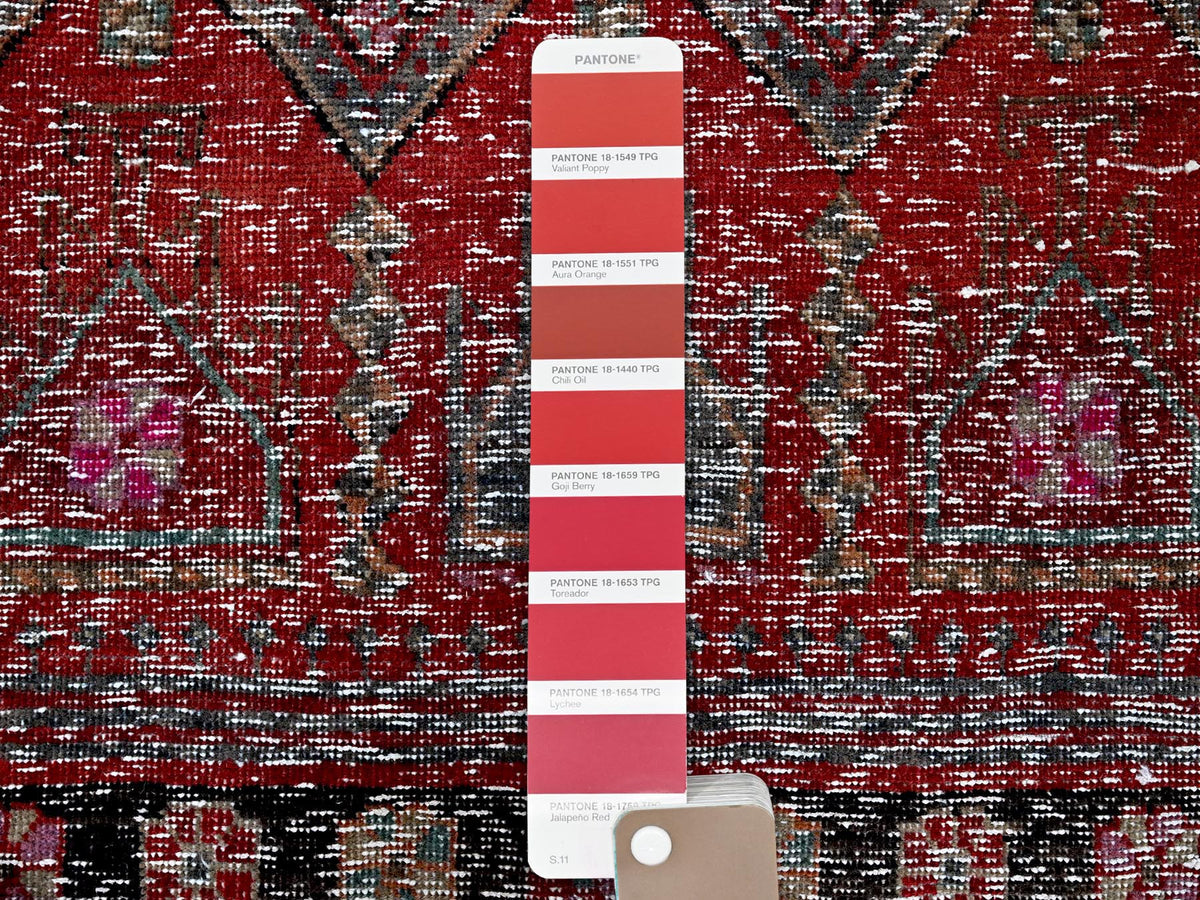 Vintage hand-knotted wool runner in Overdyed, 2'7" x 9'1" — SKU O0640 (view 4)