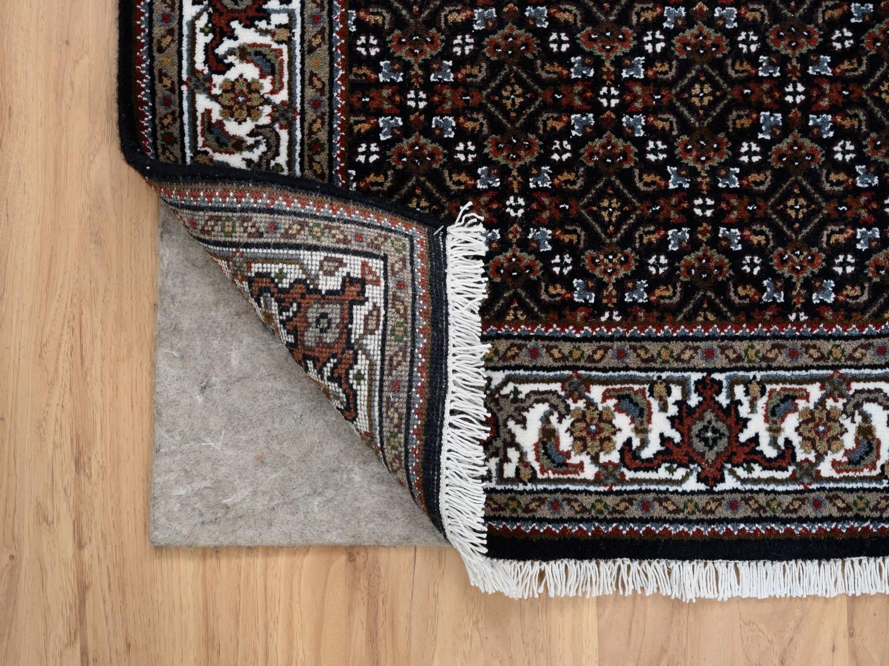 Herati Fine Oriental hand-knotted wool rug in Black & Ivory, 3' x 5'1" — SKU O064121 (view 3)