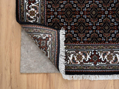 Herati Fine Oriental hand-knotted wool rug in Black & Ivory, 3' x 5'1" — SKU O064121 (view 3)