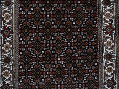 Herati Fine Oriental hand-knotted wool rug in Black & Ivory, 3' x 5'1" — SKU O064121 (view 5)