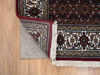 Red 4'0" x 5'10" Traditional Hand knotted Wool/Silk Rug - Sku: O064124