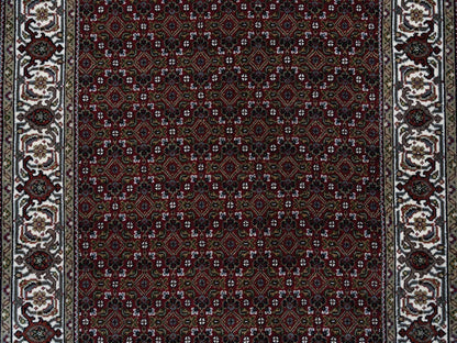 Red 4'0" x 5'10" Traditional Hand knotted Wool/Silk Rug - Sku: O064124
