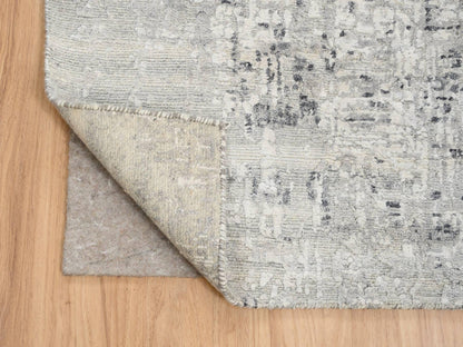 Modern / Contemporary hand-knotted wool runner in Ivory, 2'6" x 20' — SKU O064138 (view 3)