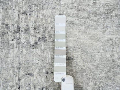 Ivory 2'6" x 20'0" Modern and Contemporary Hand knotted Wool Rug - Sku: O064138