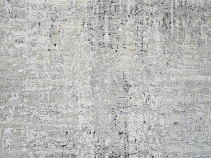 Grey 2'6" x 10'1" Modern / Contemporary Hand knotted Wool Rug - Sku: O064139