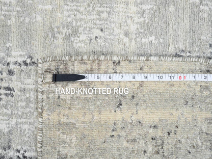 Grey 2'6" x 10'1" Modern / Contemporary Hand knotted Wool Rug - Sku: O064139