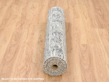Grey 4'1" x 12'0" Modern / Contemporary Hand knotted Wool Rug - Sku: O064156