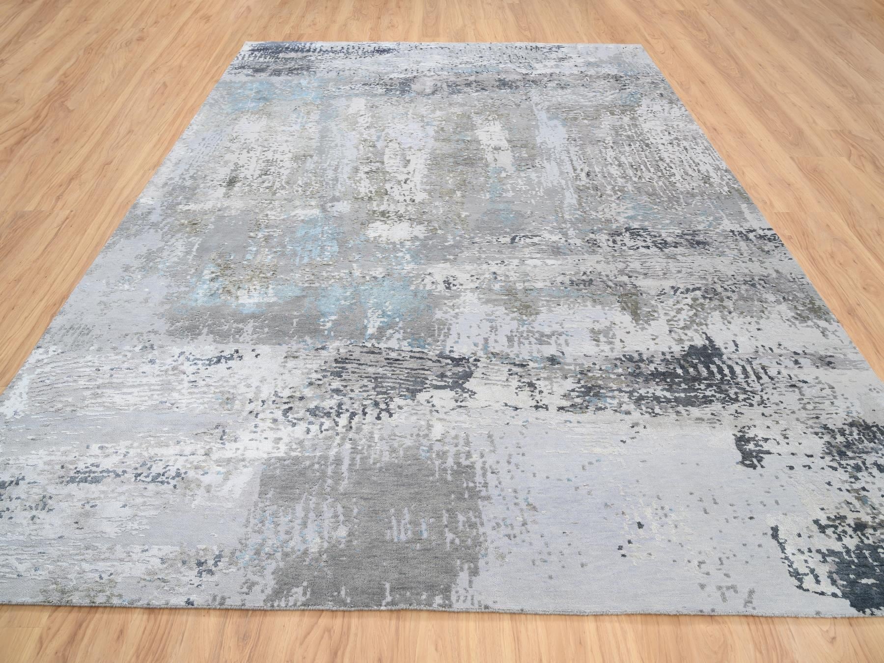 Modern / Contemporary hand-knotted wool/silk rug in Gray, 9' x 11'10" — SKU O064183 (view 2)