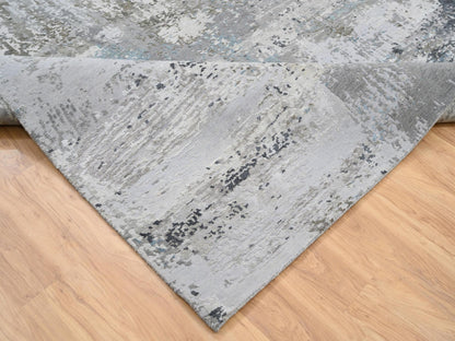 Modern / Contemporary hand-knotted wool/silk rug in Gray, 9' x 11'10" — SKU O064183 (view 6)
